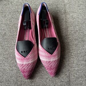 Rothy’s Point Size 7 in Pink Plaid